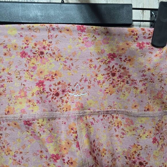 Beyond Yoga Caught In The Midi Leggings Meadow Floral Athletic Workout Gym Sport - Picture 4 of 6